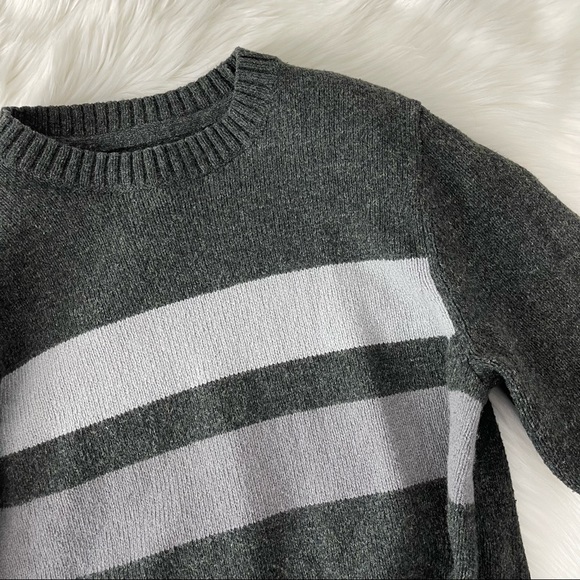 SOLD Men's Eddie Bauer Knit Sweater Size Small